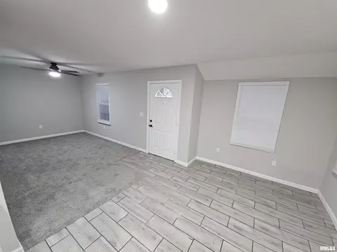 Living - 1832 N 20th St, Springfield, IL 62702 photo 1 of 3