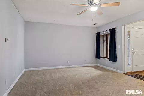 34 Trailridge Ln, Springfield, IL 62704 photo 8