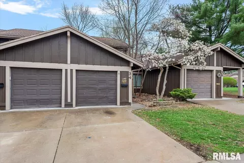 34 Trailridge Ln, Springfield, IL 62704 photo 3