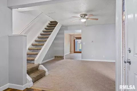 34 Trailridge Ln, Springfield, IL 62704 photo 4