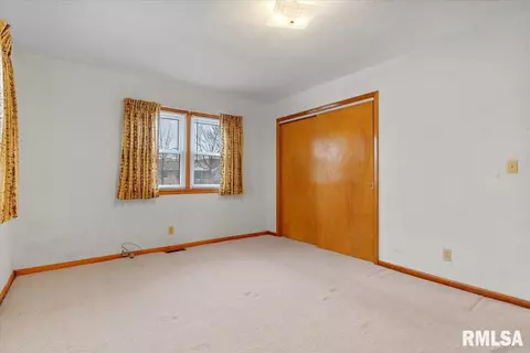 Bedroom - 2101 Blackhawk Ave, Springfield, IL 62702 photo 7 of 7