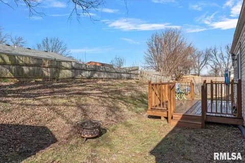 809 Helene St, Springfield, IL 62702 photo 25