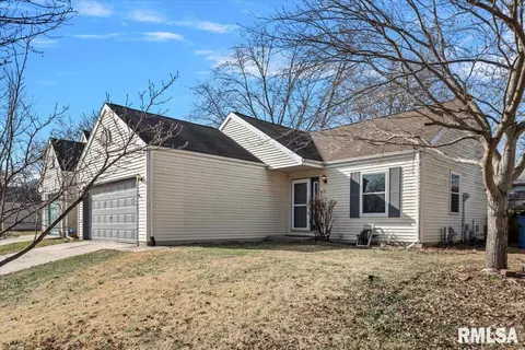 809 Helene St, Springfield, IL 62702 photo 2