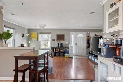 809 Helene St, Springfield, IL 62702 photo 9