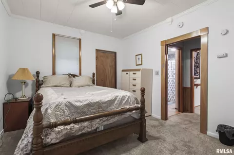 Bedroom - 2012 S Pasfield St, Springfield, IL 62704 photo 2 of 7