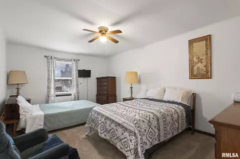 Bedroom - 2012 S Pasfield St, Springfield, IL 62704 photo 6 of 7