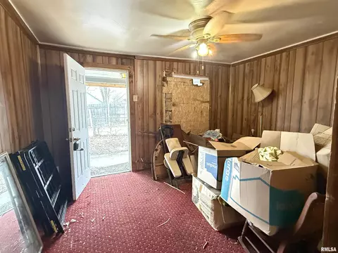 Other - 916 W Maple Ave N, Springfield, IL 62702 photo 2 of 4