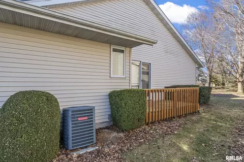 2701 Chase Dr, Springfield, IL 62704 photo 29