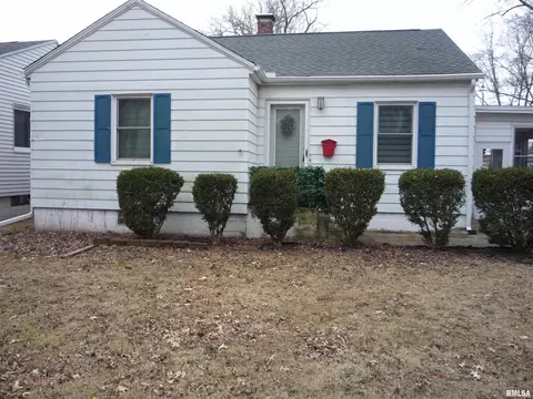 1530 Homewood Ave, Springfield, IL 62704