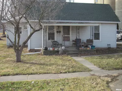 502 S Mason St, Mason City, IL 62664