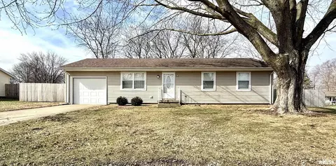 312 N Lily Ln, Auburn, IL 62615