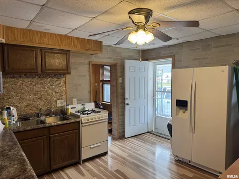 2901 S 14th St, Springfield, IL 62703 photo 5