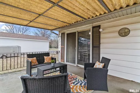 205 Pakey Rd, Springfield, IL 62712 photo 15