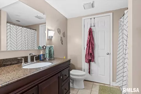 2828 S 5th St, Springfield, IL 62703 photo 9