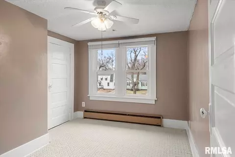 Bedroom - 2449 Yale Blvd, Springfield, IL 62703 photo 5 of 6