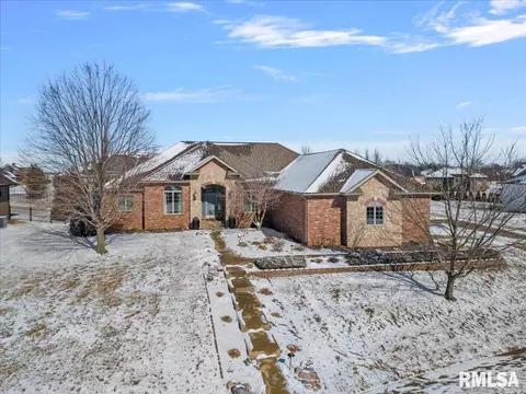 4405 Fiddlers Bnd, Springfield, IL 62711