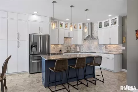 Kitchen - 4405 Fiddlers Bnd, Springfield, IL 62711 photo 1 of 3