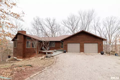 4401 Lazy Ln, Quincy, IL 62305