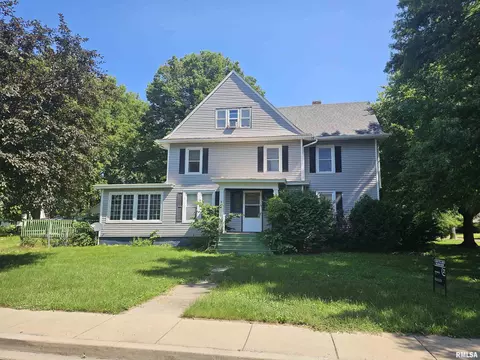 1508 N Cherry St, Galesburg, IL 61401