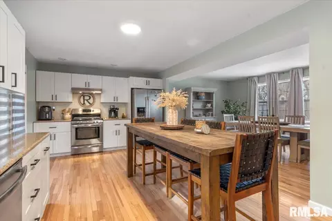 801 Independence Rdg, Springfield, IL 62702 photo 6