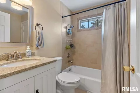 801 Independence Rdg, Springfield, IL 62702 photo 18