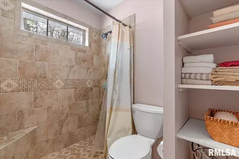 801 Independence Rdg, Springfield, IL 62702 photo 17