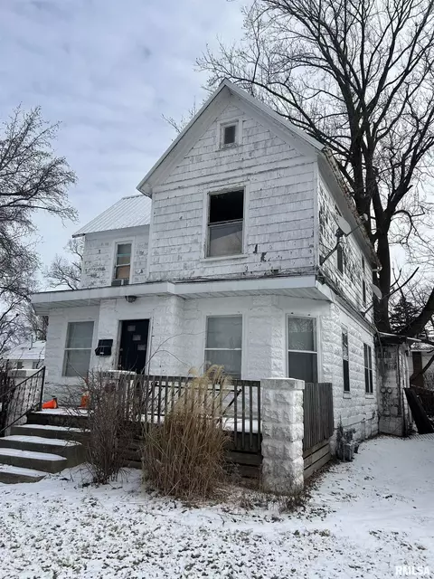 1502 S Pasfield St, Springfield, IL 62704 photo 1