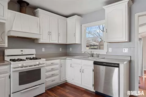 3320 Solar Ave, Springfield, IL 62707 photo 9