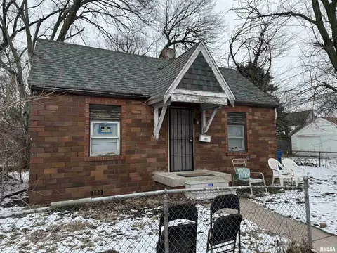 1117 Enterprise St, Springfield, IL 62702