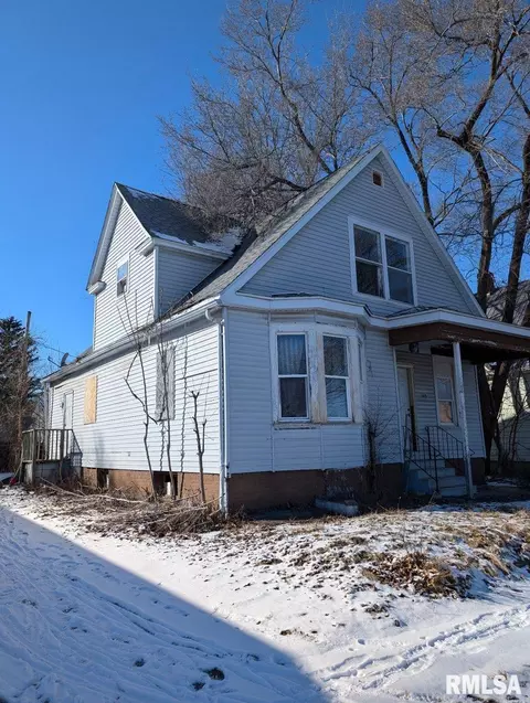 1419 S 1st St, Springfield, IL 62703