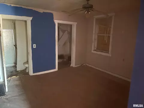 1419 S 1st St, Springfield, IL 62703 photo 7