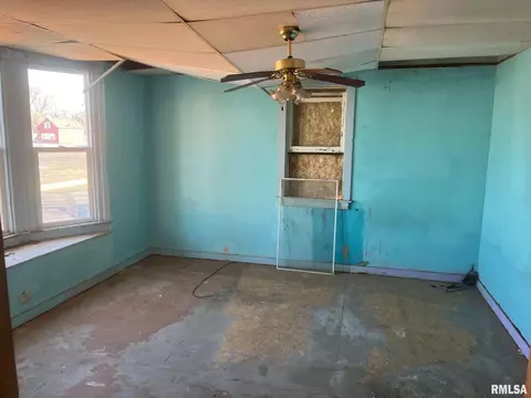 1419 S 1st St, Springfield, IL 62703 photo 6