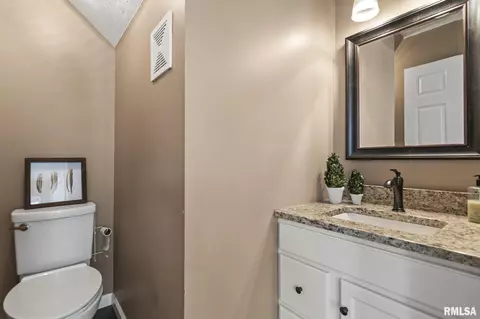 Bath - 616 E Menard St, Riverton, IL 62561 photo 1 of 3