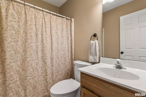Bath - 616 E Menard St, Riverton, IL 62561 photo 2 of 3