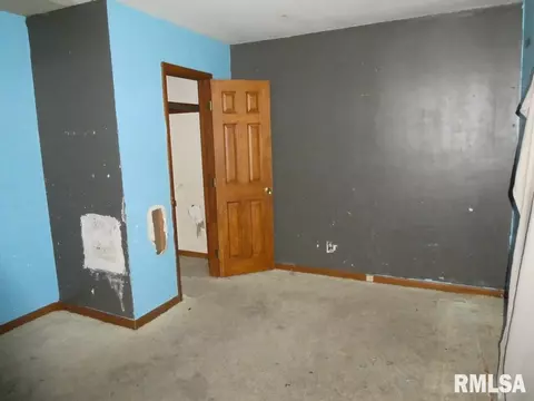 2238 E Laurel St, Springfield, IL 62703 photo 16