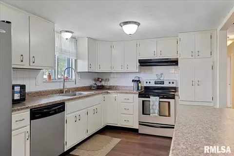 30 Providence Ln, Springfield, IL 62711 photo 10