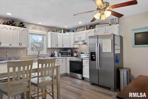 Other - 2912 Lakeshire Dr, Springfield, IL 62707 photo 3 of 5