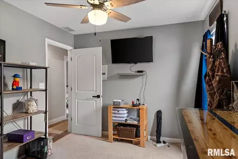 Bedroom - 2912 Lakeshire Dr, Springfield, IL 62707 photo 5 of 5