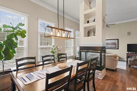 Dining - 237 Manor Hill Dr, Chatham, IL 62629 photo 4 of 5