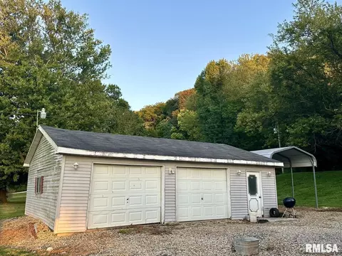 14806 Chandlerville Rd, Beardstown, IL 62618 photo 6