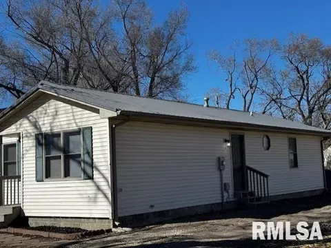 Other - 1917 E Kys, Springfield, IL 62702 photo 3 of 11