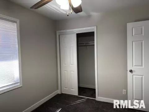 Bedroom - 1917 E Kys, Springfield, IL 62702 photo 1 of 5