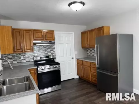 Other - 1917 E Kys, Springfield, IL 62702 photo 6 of 11