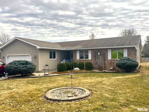 311 W Vandalia Rd, South Jacksonville, IL 62650