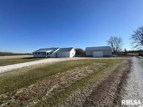 1190 915 East St, Mount Sterling, IL 62353