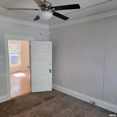 Bedroom - 1411 S 5th St, Springfield, IL 62703 photo 1 of 6