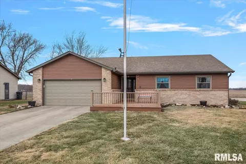 16 Centennial, Franklin, IL 62638 photo 1