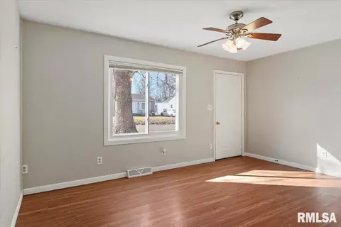 47 Lilac Ln, Springfield, IL 62702 photo 6