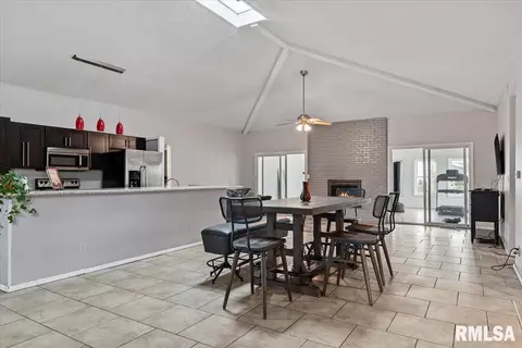 Other - 136 Pinehurst Dr, Springfield, IL 62704 photo 2 of 9