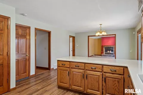 1812 Post Oak Ct, Springfield, IL 62704 photo 7
